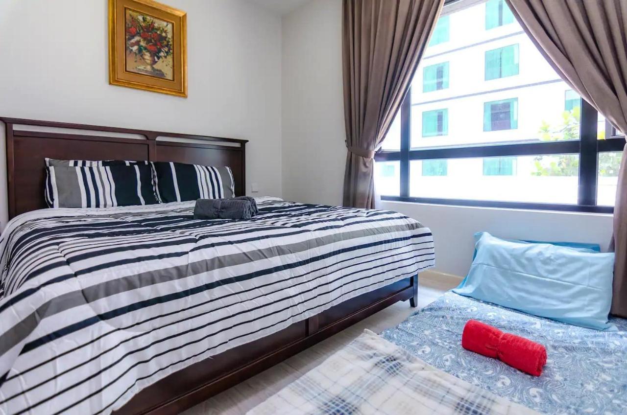 A Cozy & Comfy Suasana Suites In Johor Bahru Buitenkant foto